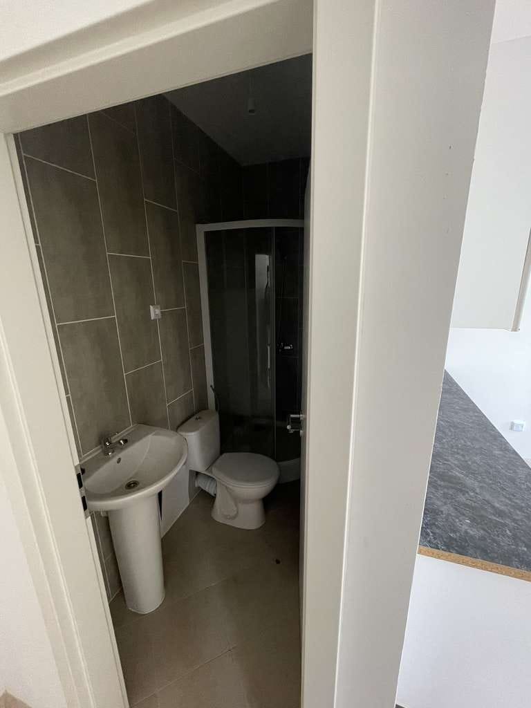 Immobilie in Wilkau-Haßlau - Teilsaniertes Mehrfamilienhaus in Nähe Zwickau zu Verkaufen - Bild 4