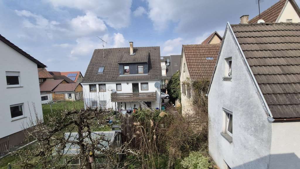 Immobilie in Bondorf - Einfamilienhaus in zentraler Lage mit neuer Pelletheizung - Bild 1