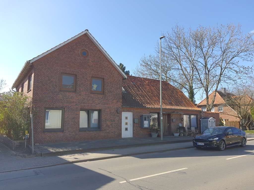 Immobilie in Sankt Michaelisdonn - Zwei Wohneinheiten - Bild 1