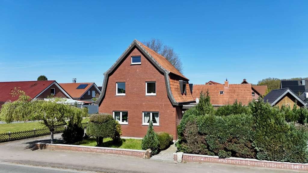 Immobilie in Ohne - Charmantes Einfamilienhaus mit Garage/Werkstatt in Ohne - Bild 1