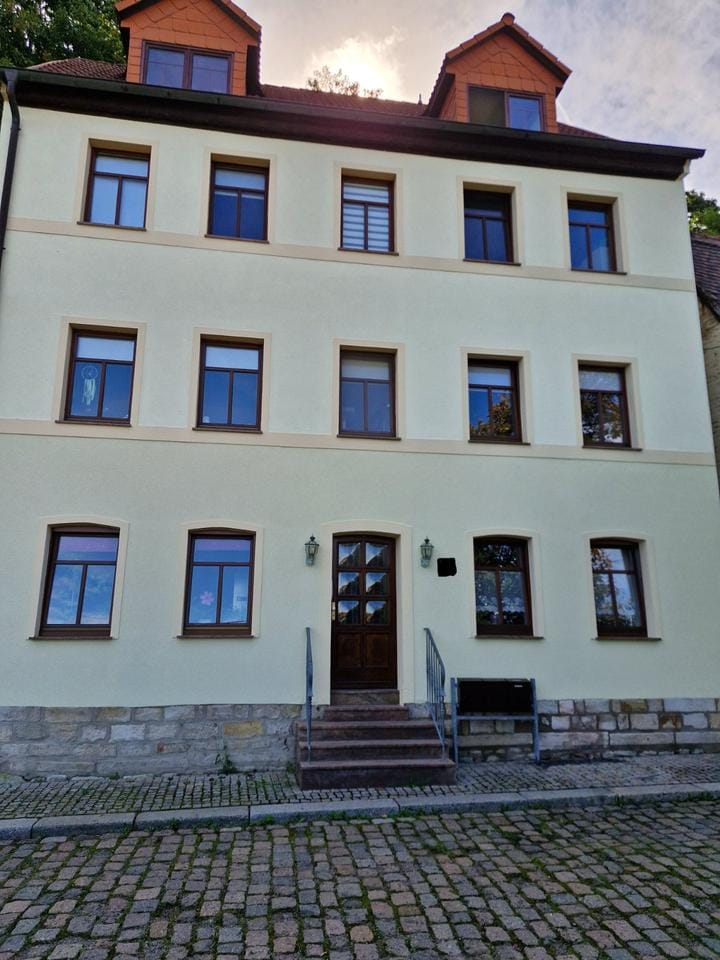 Immobilie in Weißenfels - Mehrfamilienhaus in zentraler Lage von Weißenfels - Bild 0