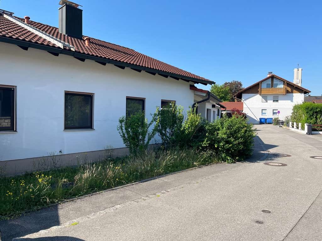 Immobilie in Emmerting - ***Idyllisches Eigenheim, hier entlang!*** - Bild 2
