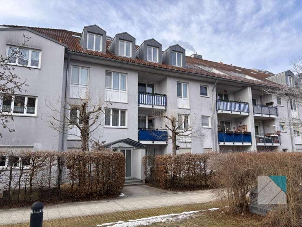 Immobilie in Putzbrunn - PREISSENKUNG! Sorgenfrei investieren – vermietete 3-Zimmer-Wohnung in Putzbrunn - Bild 0