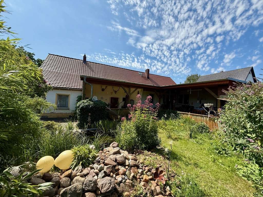 Immobilie in Neuhausen/Spree - Großzügiges Einfamilienhaus mit einem Innenhof und viel Ausbaupotenzial in Koppatz zu verkaufen! - Bild 0