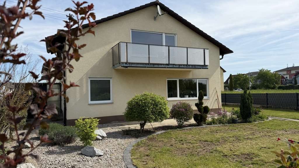 Immobilie in Eimeldingen - Haus in Randlage mit toller Aussicht - Bild 0