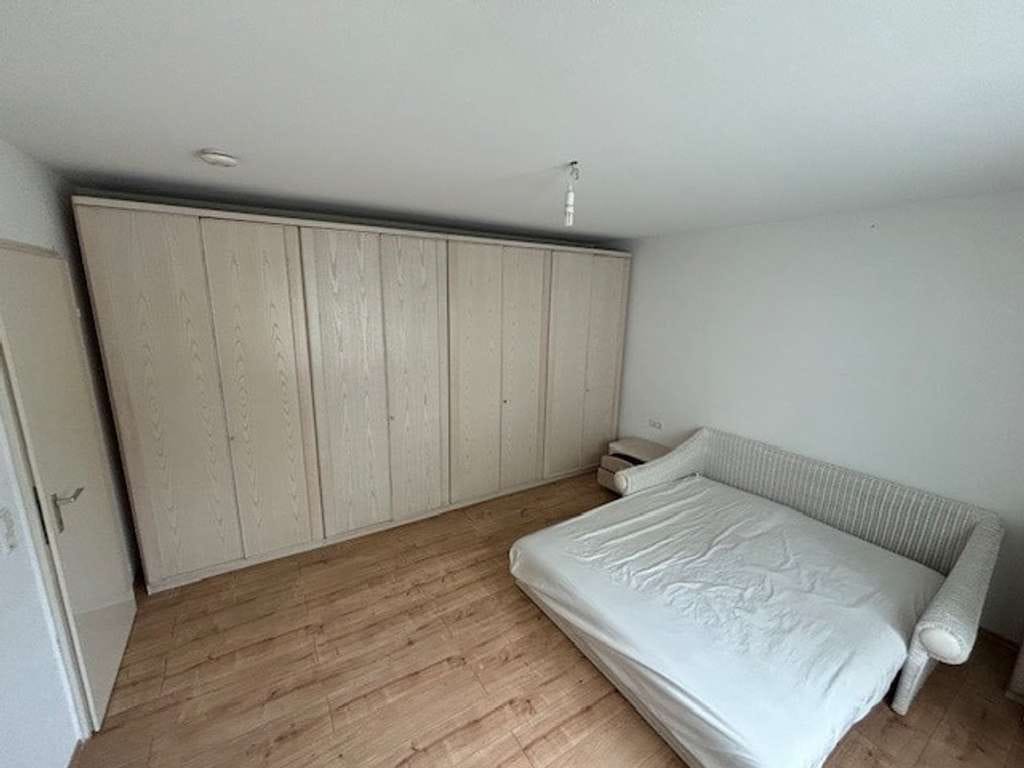 Immobilie in Möglingen - 3-Zimmer-Wohnung mit Balkon und Tiefgaragenstellplatz in Möglingen - Bild 2