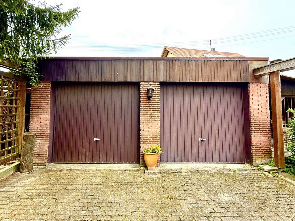 Immobilie in Neuried - Gepflegtes Einfamilienhaus mit schöner Außenanlage in Neuried zum Kauf | IMMOKOPF.de - Bild 3