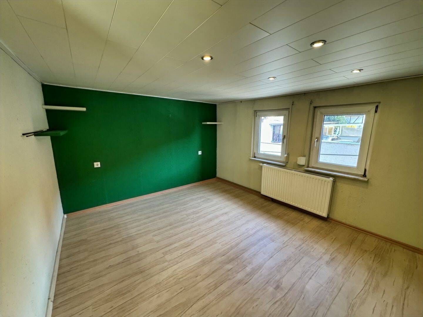 Immobilie in Nessetal - Charmantes Einfamilienhaus mit Potenzial in Remstädt - Bild 2