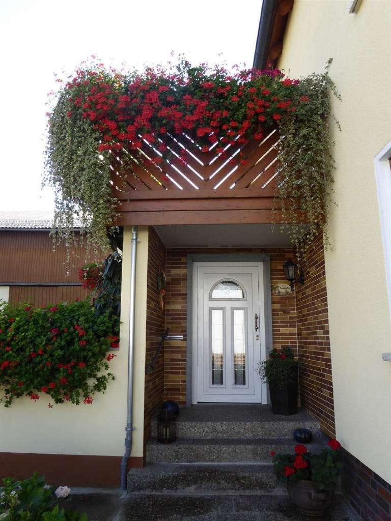 Immobilie in Meeder - Gepflegter Dreiseithof in Meeder mit separatem Gartengrundstück - Bild 2