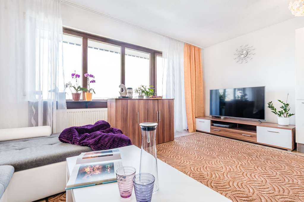 Immobilie in Winnenden - EINRAUMGLÜCK - Vermietete 1-Zimmer-Wohnung mit Balkon, schönem Weitblick und Garage in Winnenden - Bild 3