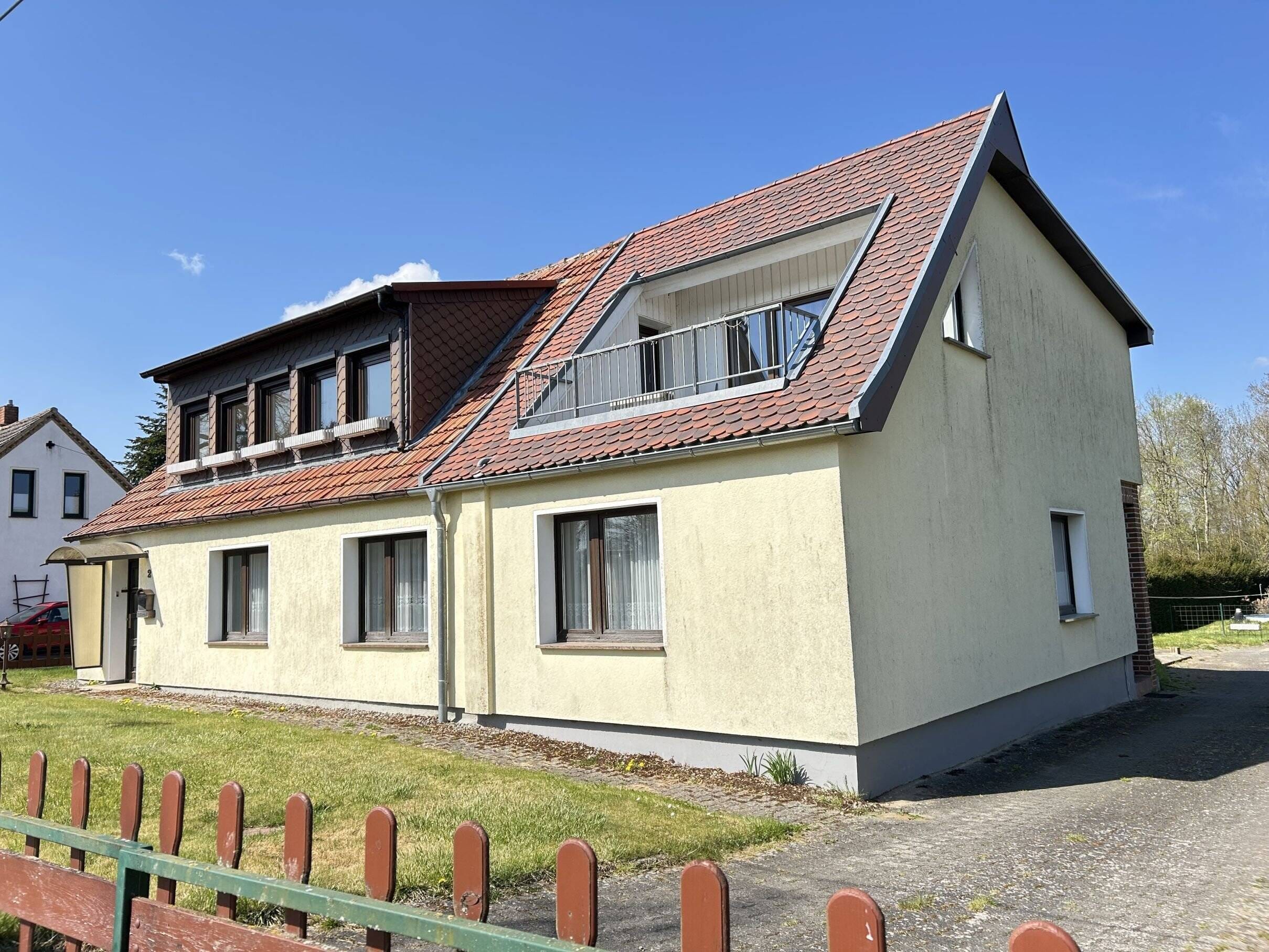 Immobilie in Grevesmühlen - Geräumiges Einfamilien- oder Mehrgenerationenhaus auf großzügigem Grundstück - Bild 2