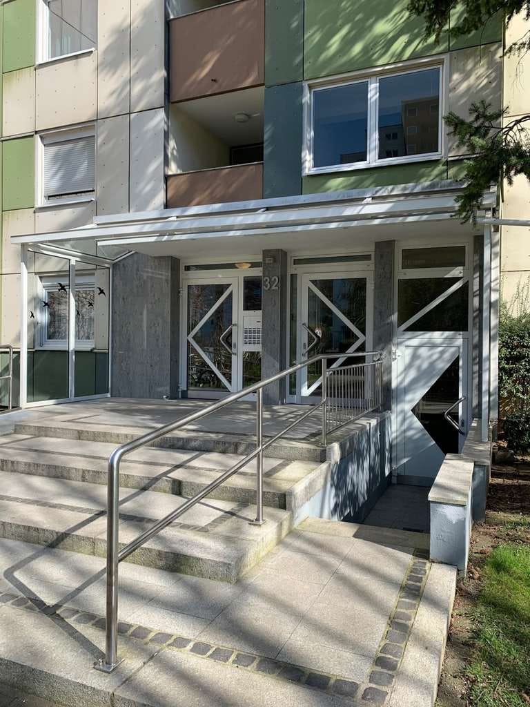 Immobilie in Sankt Augustin - SANKT AUGUSTIN top, helle renovierte 3 Zi. ETW, ca. 84 m² Wfl., Küche Diele, neues Bad, Westbalkon - Bild 3