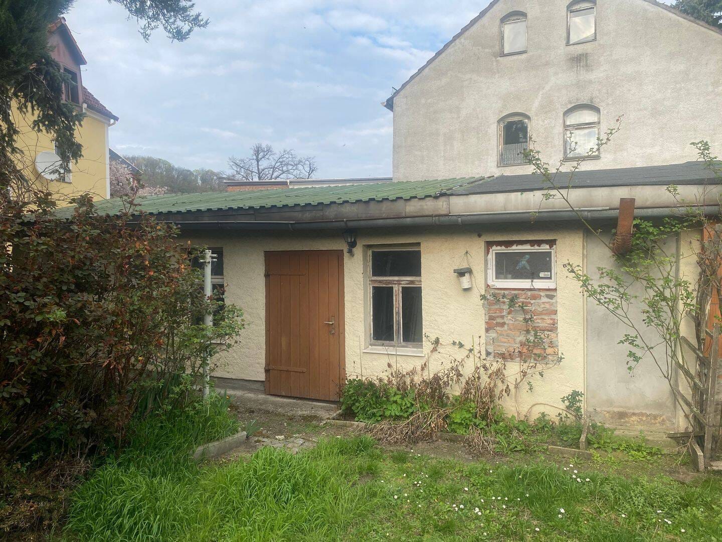 Immobilie in Freital - 2/3 Familienhaus mit Garage und Garten - Bild 1