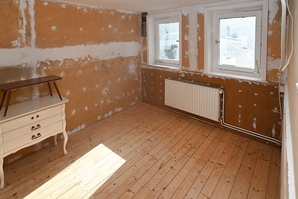 Immobilie in Langelsheim - Handwerker aufgepasst: Charmantes Einfamilienhaus in Langelsheim-Lautenthal... - Bild 2