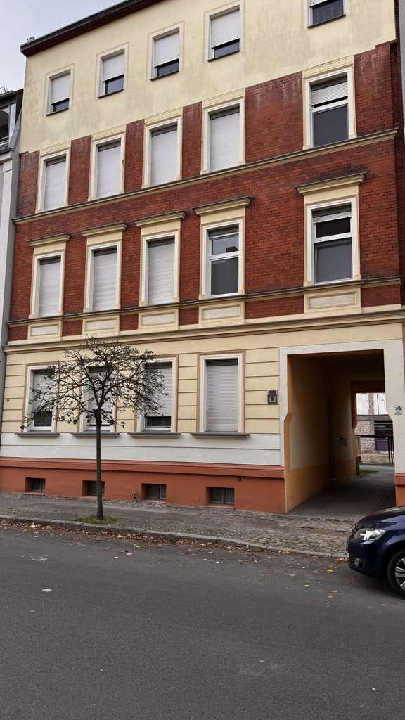 Immobilie in Rathenow - NEU Saniertes Mehrfamilienhaus mit 5 Wohneinheiten in Rathenow bei Berlin - Bild 2