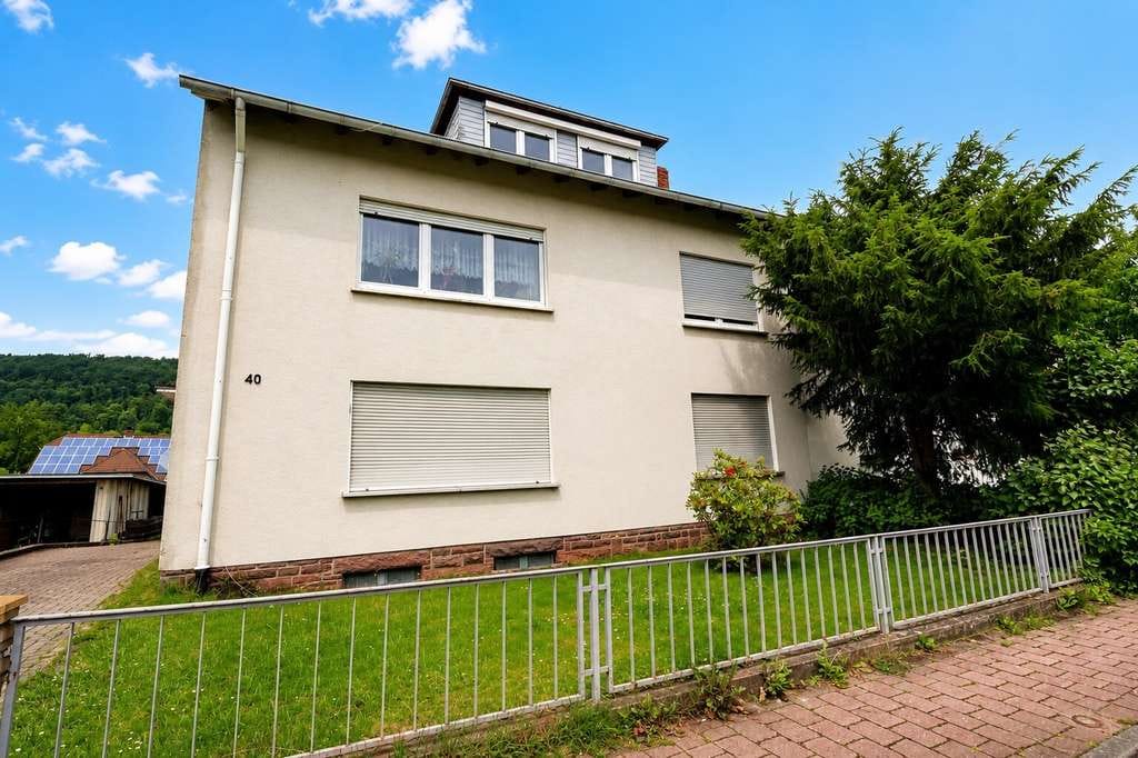 Immobilie in Höxter - Kapitalanlage! 3- Familienhaus in Höxter - Bild 1