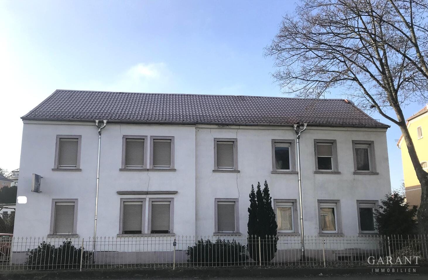 Immobilie in Liebschützberg - Mehrfamilienhaus mit Potenzial - interessant für Gewerbetreibende - mit Werkstatt und Lagerräumen - Bild 2