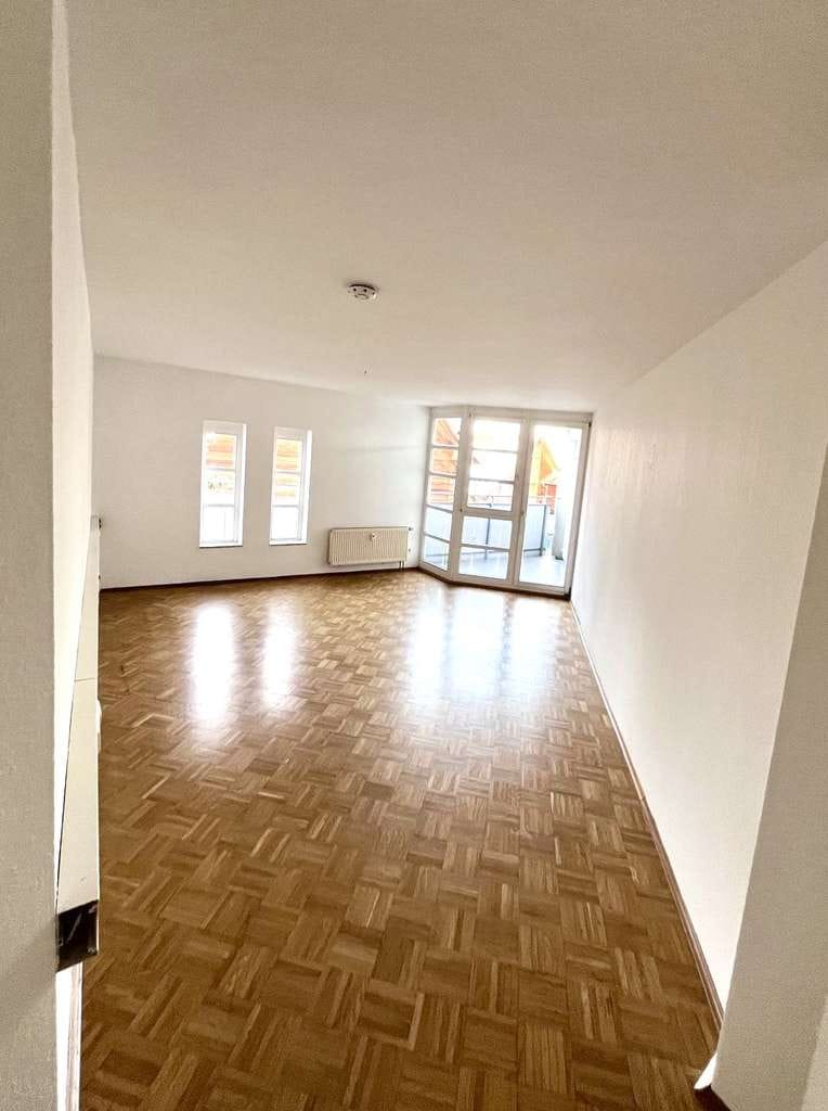 Immobilie in Donaueschingen - Ideal für Kapitalanleger und Eingennutzung - Charmante 2-Zimmer-Wohnung mit zwei Balkonen - Bild 0