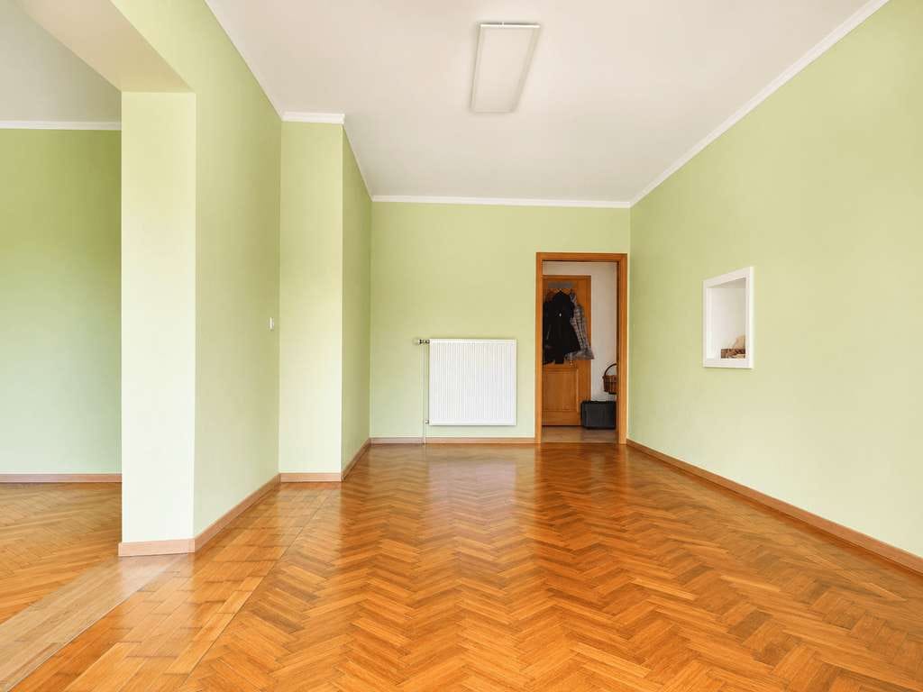 Immobilie in Dummerstorf - Charmantes Landhaus in Kavelstorf – Großes Grundstück & vielseitige Nebengebäude - Bild 2