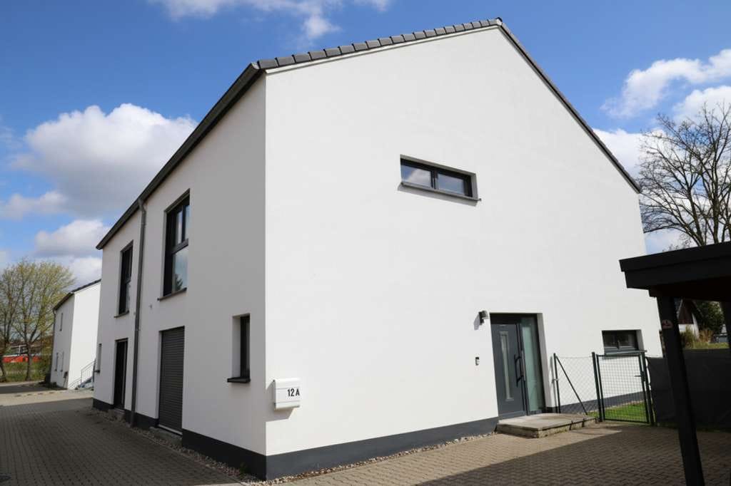 Immobilie in Münchsmünster - Neuwertige Doppelhaushälfte in Münchsmünster - Bild 0