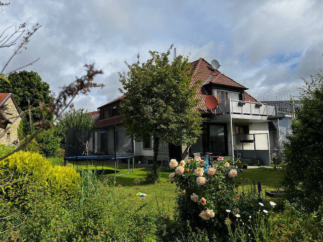 Immobilie in Anröchte - Viel Wohnraum in traumhafter Idylle! 2 FH in Anröchte-Berge - Bild 0