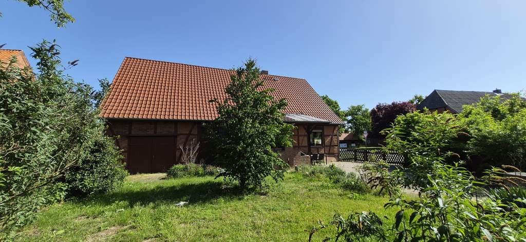 Immobilie in Gusborn - Stadtnah und ländlich zugleich - Charmantes EFH und Nebengelass mit viel Potenzial - Bild 2