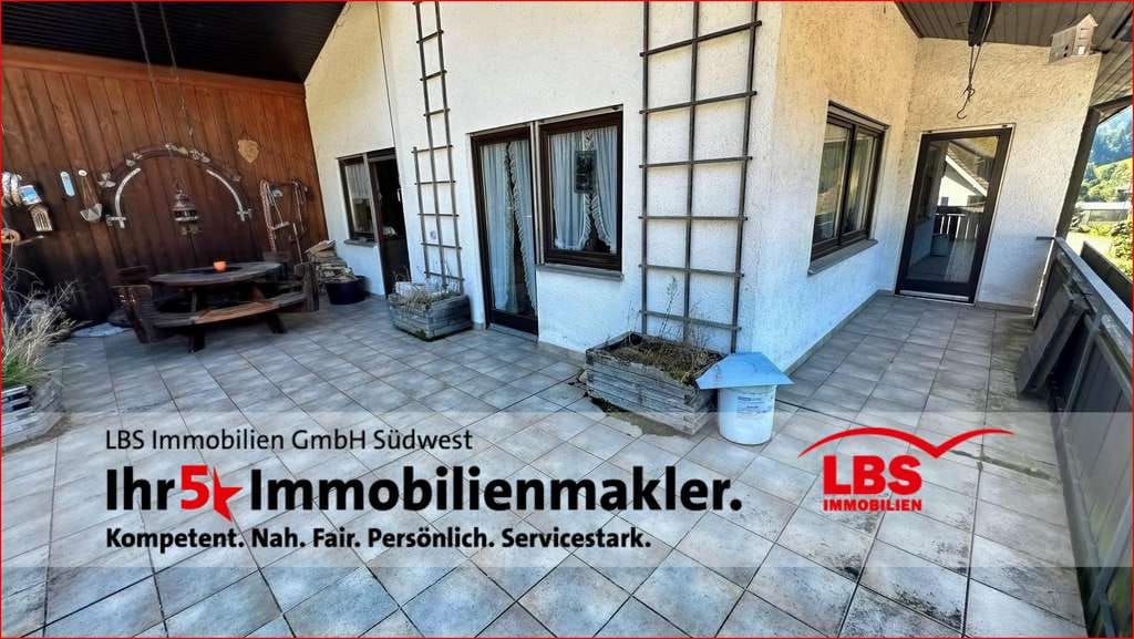 Immobilie in Bad Rippoldsau-Schapbach - Großzügiges Wohnhaus mit Einliegerwohnung - Bild 3
