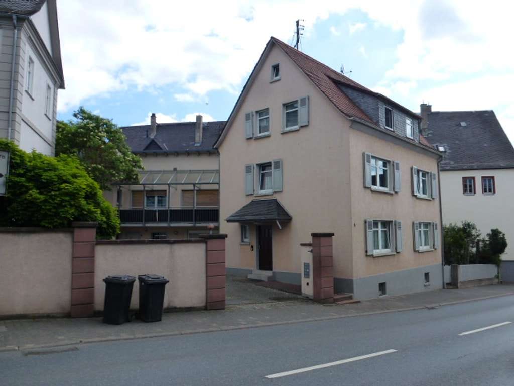 Immobilie in Usingen - Die ideale Kapitalanlage: Zwei vollvermietete Wohnhäuser in der Kernstadt von Usingen - Bild 1