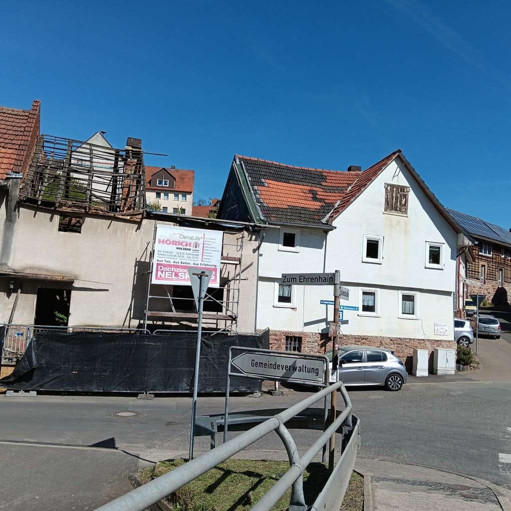 Immobilie in Guxhagen - Haus aus Fachwerk mit Garten in zentraler Lage von Guxhagen - Reihenendhaus - Bild 3