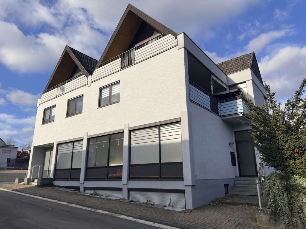 Immobilie in Klingenberg am Main - Ideal für Freiberufler: Wohnen und Arbeiten unter einem Dach - Bild 1