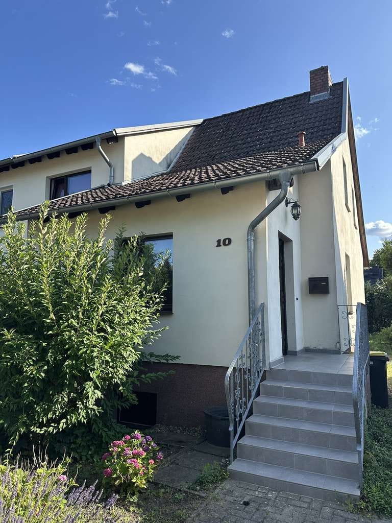 Immobilie in Parchim - Doppelhaushälfte mit Kamin, Terrasse und Tiefgarage - Bild 3