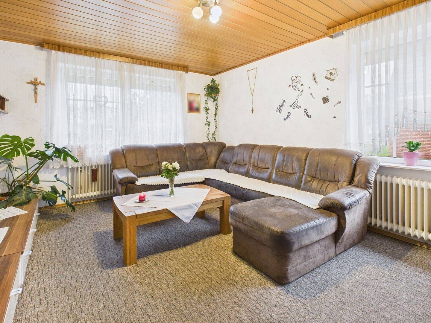 Immobilie in Weener - NEUER PREIS! Schönes Einfamilienhaus in ruhiger Sackgassenlage von Weener, Anbau möglich! - Bild 3