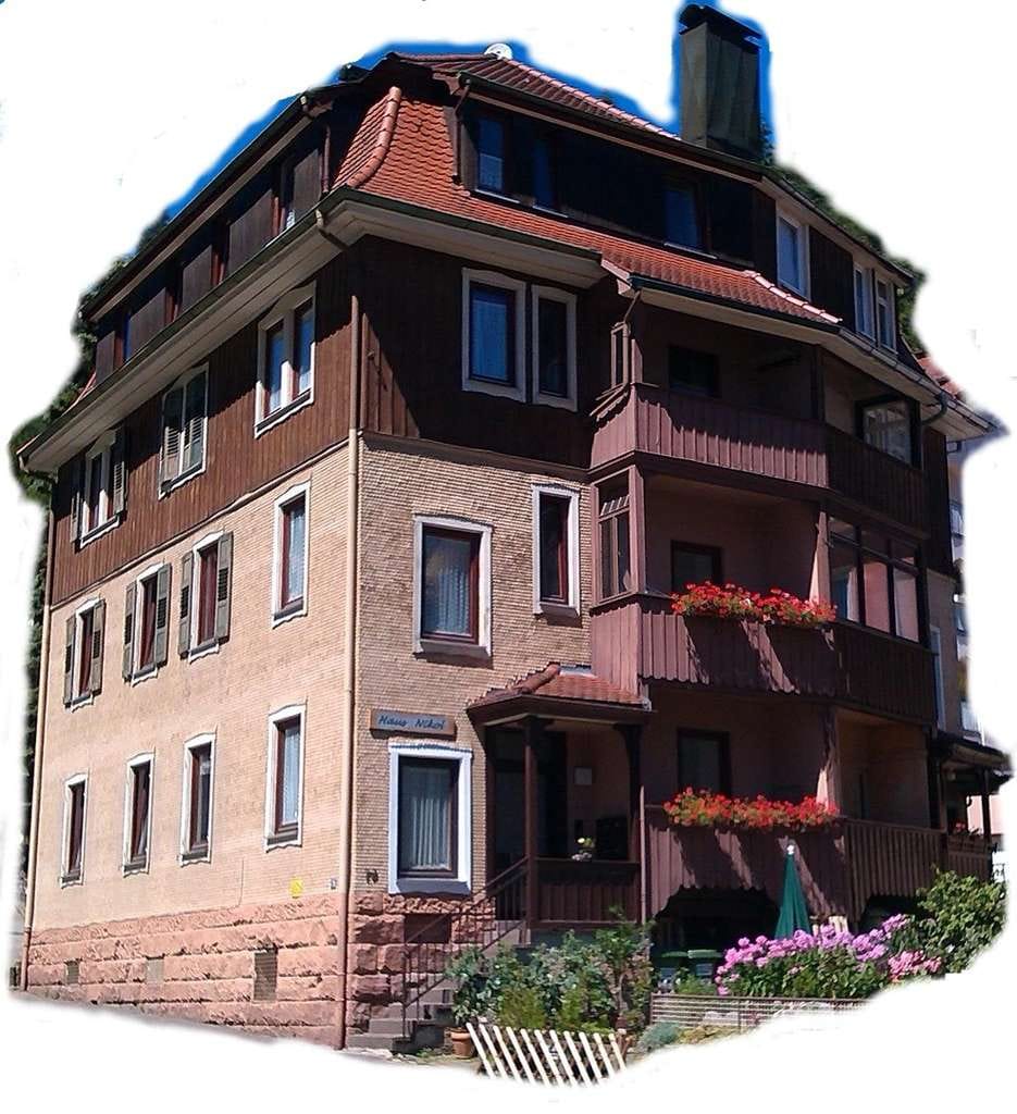Immobilie in Bad Wildbad - Mehrfamilienhaus mit 4x2-Zimmer Whg, 8% jährliche Rendite, 8 Zim, 6 Bad - Bild 0