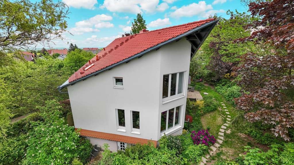 Immobilie in Tharandt - Stilvolles Architektenhaus in exklusiver Lage von Pohrsdorf - 100% Privatsphäre im Grünen - Bild 1
