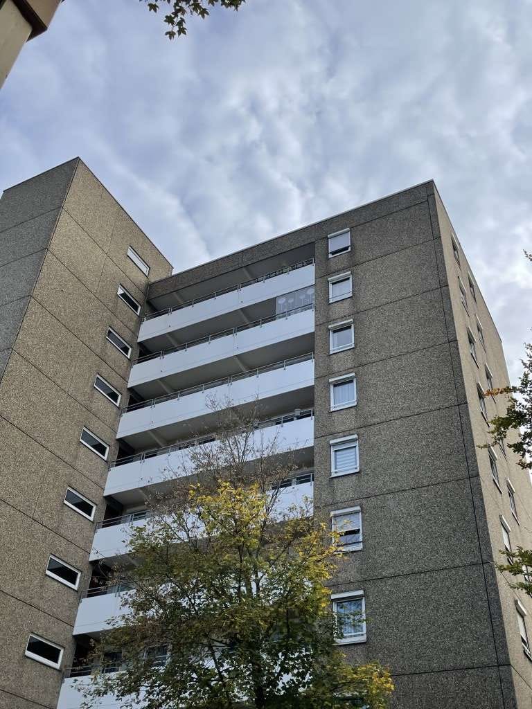 Immobilie in Wendlingen am Neckar - Großzügige und helle 4,5-Zimmer Wohnung mit EBK in Wendlingen am Neckar von Privat - Bild 1