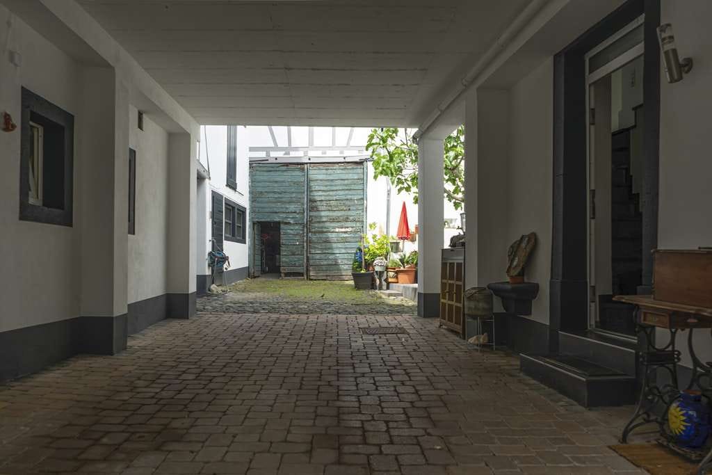 Immobilie in Mülheim-Kärlich - Historischer-kernsanierter Bauernhof -sehr modern gestaltet - für vielfältige Nutzungsmöglichkeiten - Bild 4