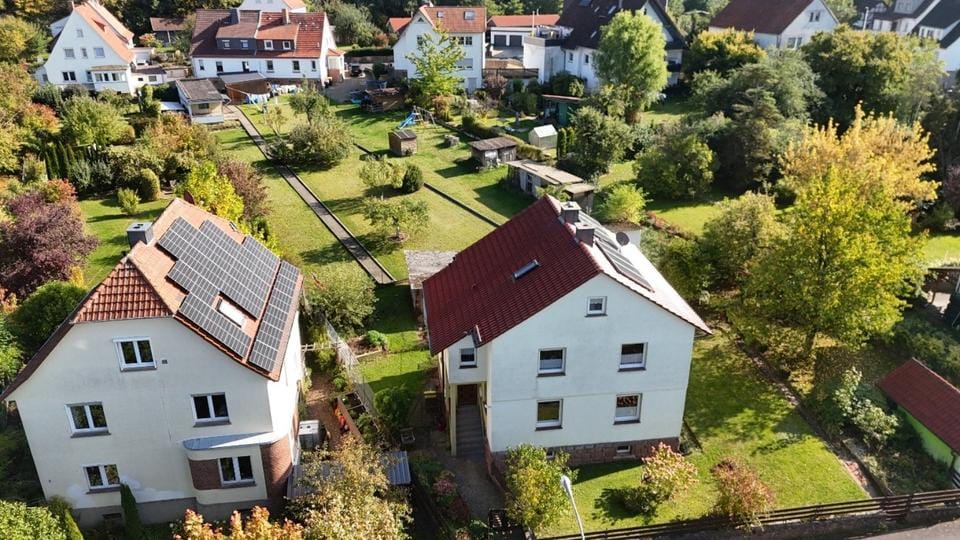 Immobilie in Schwalmstadt - Wohnhaus mit Garage # 233 - Bild 0