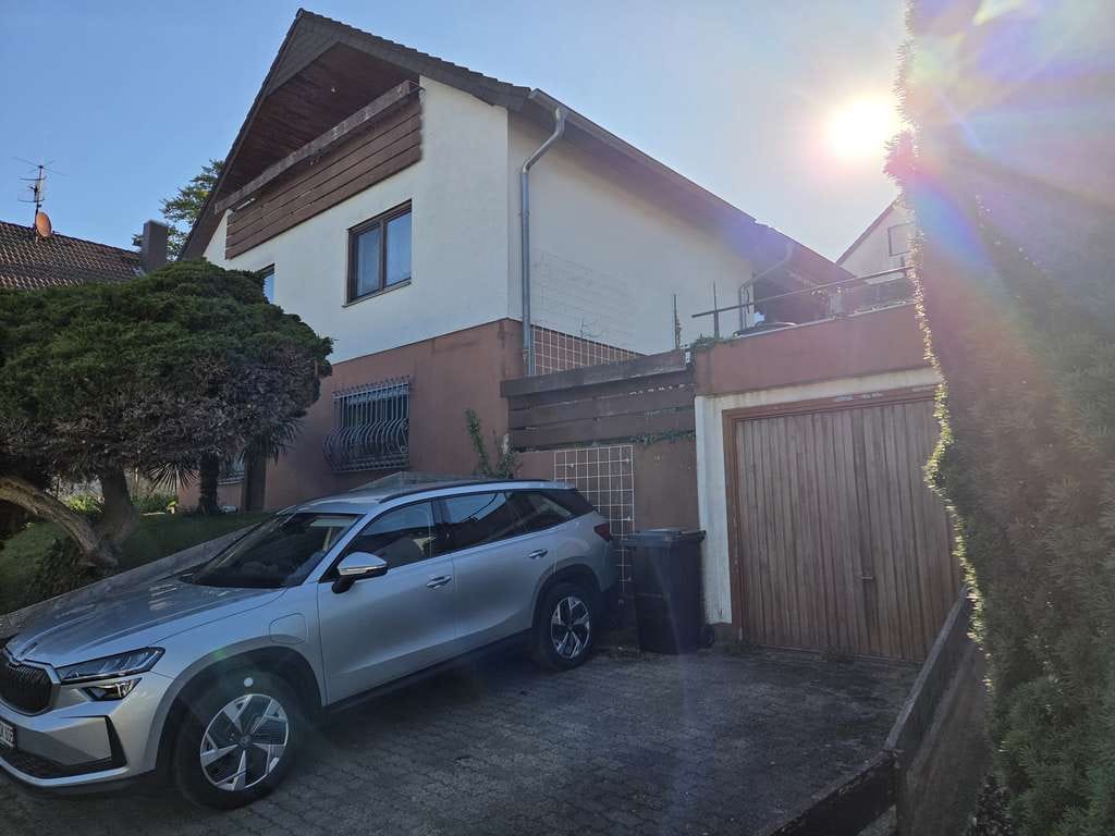 Immobilie in Remchingen - Mehrgenerationenhaus in Remchingen-Nöttingen in Sackgasse - Bild 1