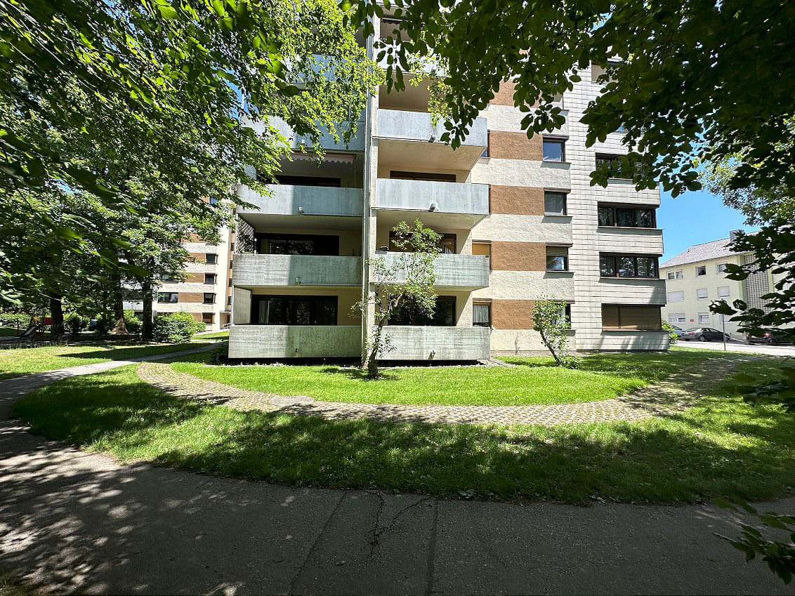 Immobilie in Altötting - Attraktive 2-Zimmer-Wohnung mit Balkon und Aufzug - ideal für Eigennutzer oder Kapitalanleger - Bild 0