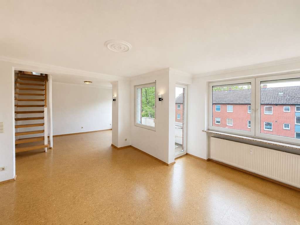 Immobilie in Neu Wulmstorf - Attraktive Dachgeschosswohnung mit großzügigem Raumkonzept - Bild 4