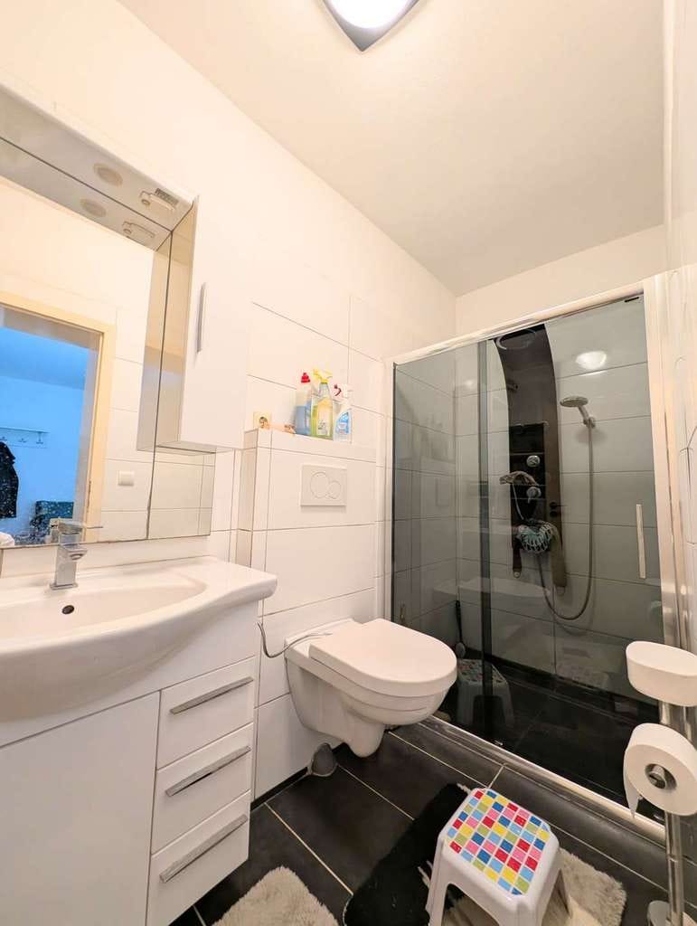 Immobilie in Oberndorf am Neckar - Attraktive 3-Zimmer-Wohnung mit Kamin & Garage oder Außenstellplatz - Bild 4