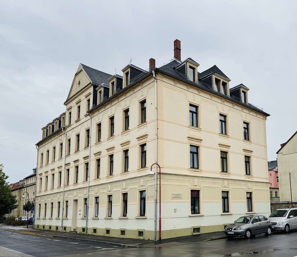 Immobilie in Döbeln - Schöne 2 - Zimmer | 17,2 fach | Erstbezug nach Sanierung | PROVISIONSFREI - Bild 0
