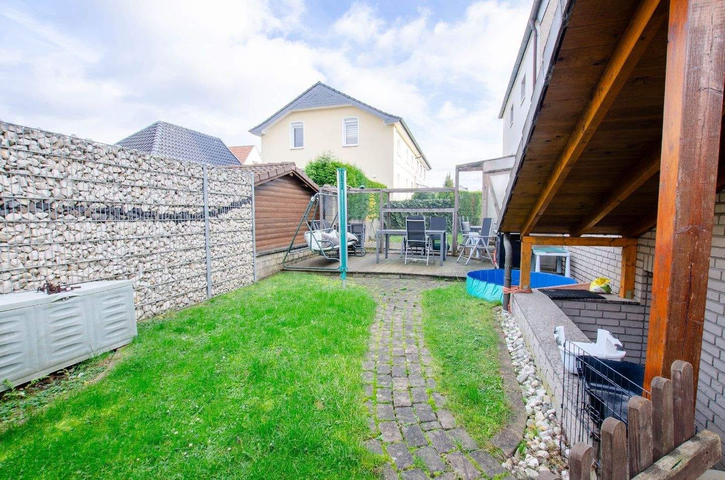Immobilie in Unna - Zwei- bis Dreifamilienhaus mit Keller und Garten und Photovolthaik - Bild 2