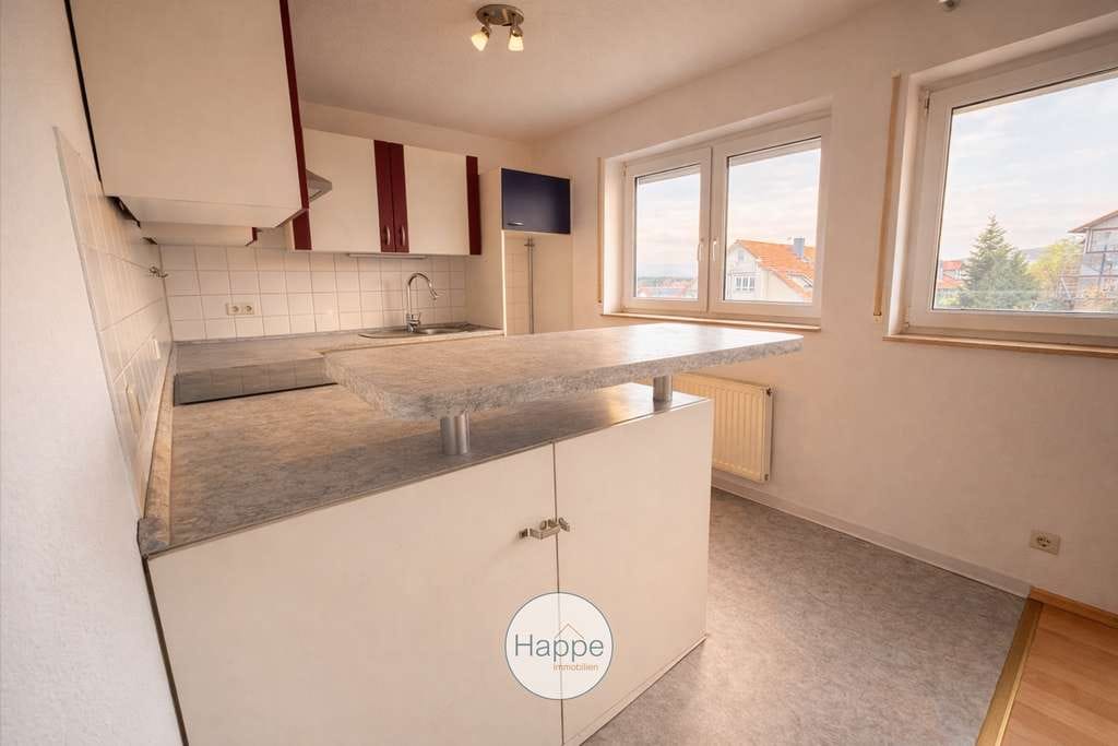 Immobilie in Niedernhall - Gemütliche 3-Zimmer-Wohnung mit großem Balkon und Blick ins Kochertal - Bild 2
