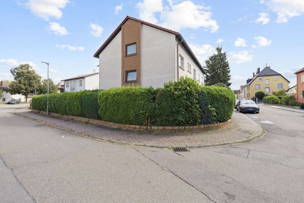 Immobilie in Ladenburg - 2-Familienhaus in exzellenter Lage von Ladenburg - Bild 1