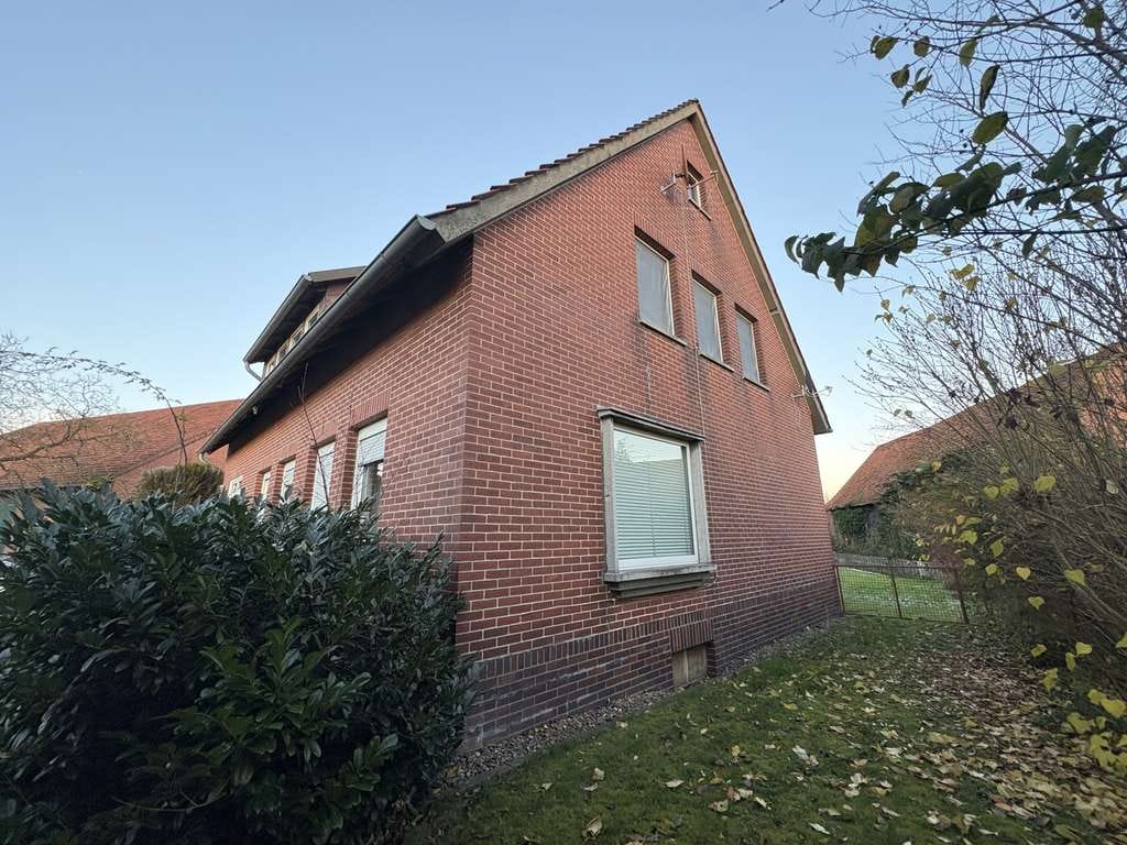 Immobilie in Pollhagen - Solides Zweifamilienhaus in ländlicher Lage! - Bild 2
