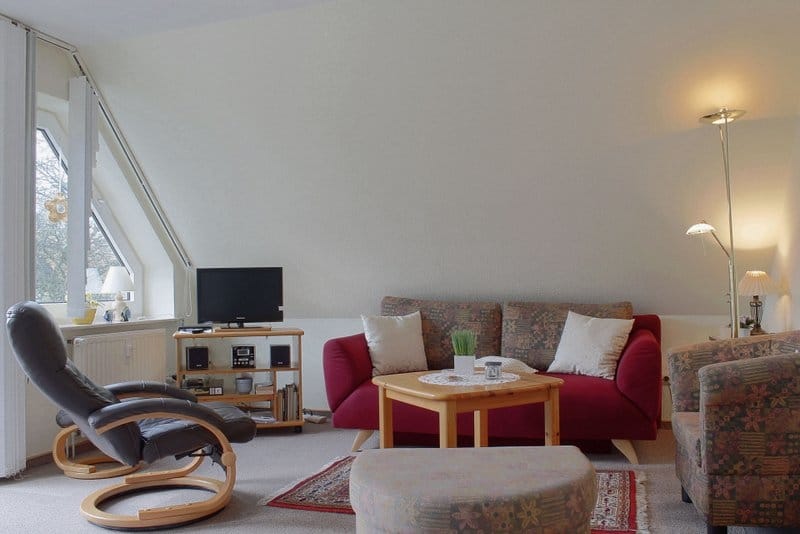 Immobilie in Wurster Nordseeküste - Wurster Nordseeküste, gemütliche Ferienwohnung unter dem Dach - Bild 0