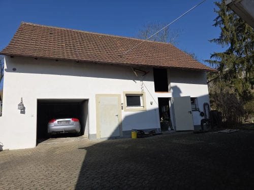 Immobilie in Dittelbrunn - 2-Familienhaus mit schönem Garten in 97456 Dittelbrunn-Hambach (ID 10632) - Bild 1