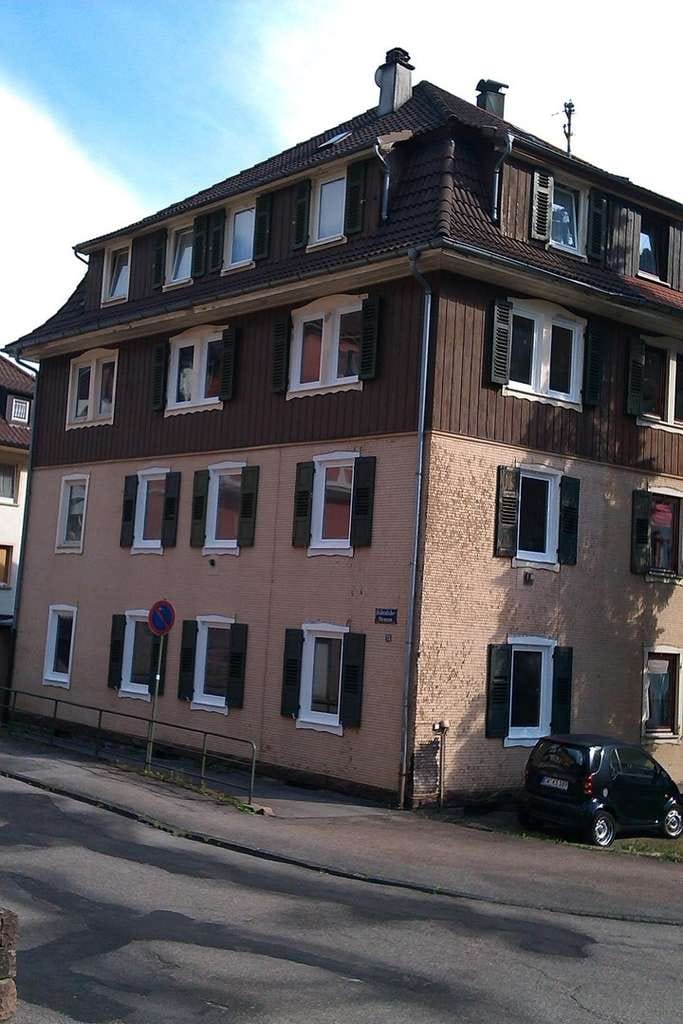 Immobilie in Bad Wildbad - Mehrfamilienhaus mit 4x2-Zimmer Whg, 8% jährliche Rendite, 8 Zim, 6 Bad - Bild 3