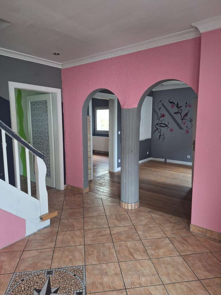 Immobilie in Breidenbach - Einfamilienhaus mit vielen Zimmern in Breidenbach, vermietet  - als Kapitalanlage - Bild 3
